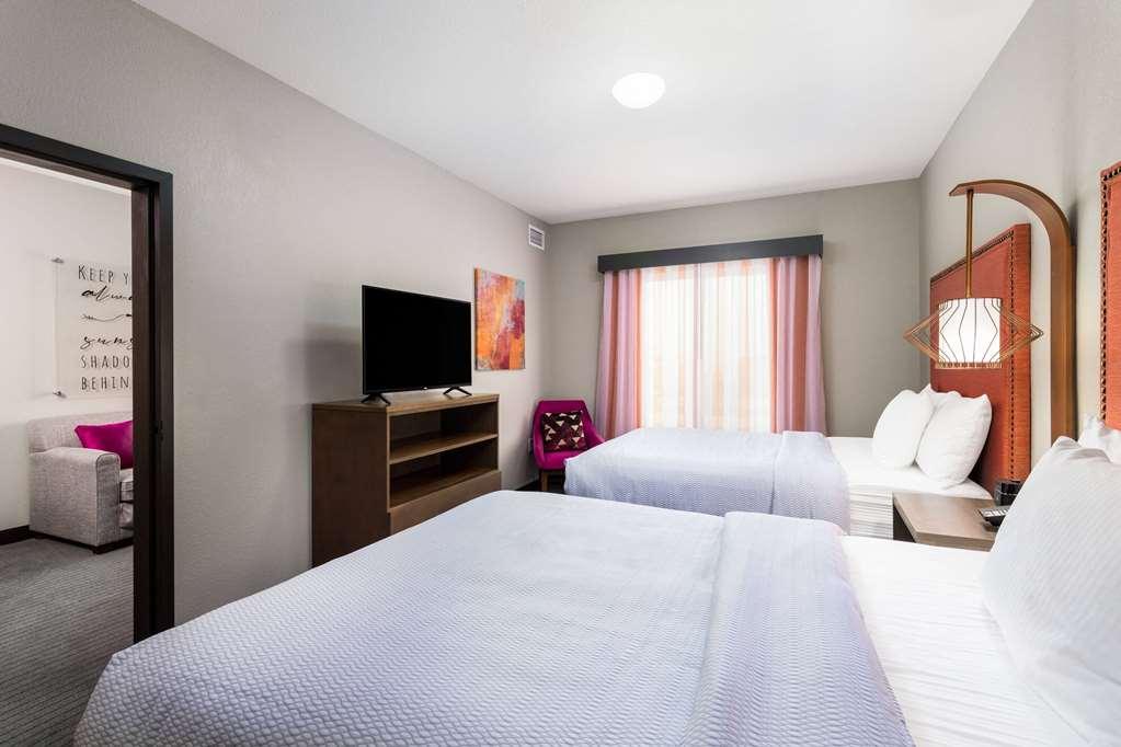 La Quinta & By Wyndham Eisenhower 3*