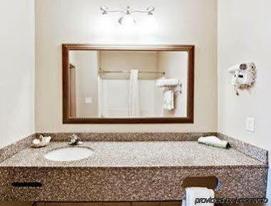 Hotel La Quinta & By Wyndham Eisenhower Augusta